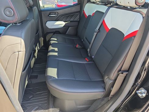 Certified 2023 GMC Canyon AT4X image 22