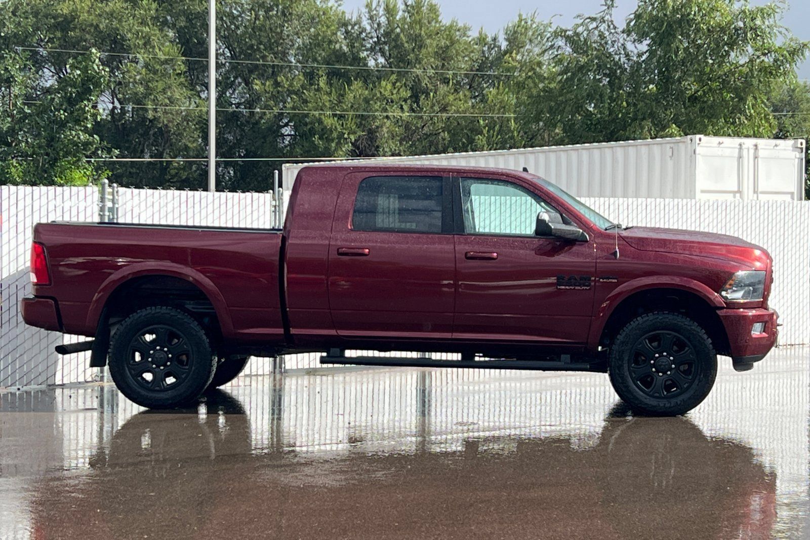 Used 2018 RAM 2500 Big Horn w/ Sport Appearance Group AWD/4WD image 3