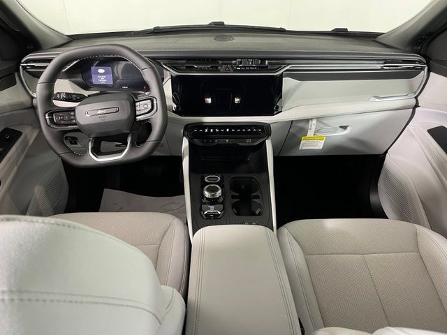 Used 2026 Jeep Cherokee Laredo AWD/4WD image 39