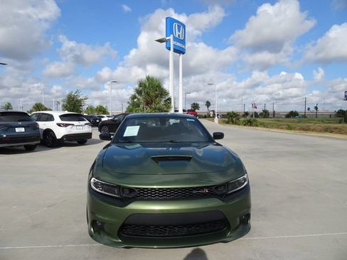 Used 2023 Dodge Charger Scat Pack RWD image 2