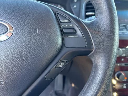 Used 2017 INFINITI QX50 2WD w/ Deluxe Touring Package image 12