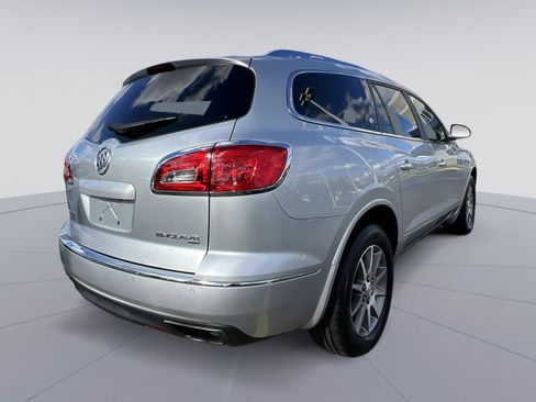Used 2017 Buick Enclave Leather image 9