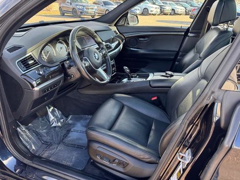 Used 2017 BMW 550i Gran Turismo xDrive image 14