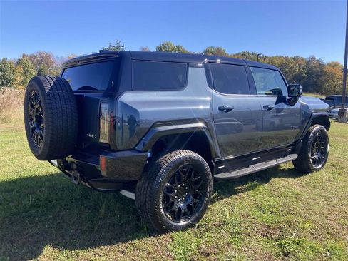 New 2026 GMC Hummer EV SUV w/ LPO, Dark Essentials Package image 4