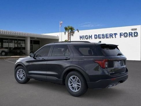 New 2026 Ford Explorer Active w/ Active Comfort Package RWD image 4