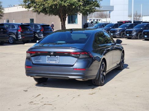 New 2026 Honda Accord SE image 3