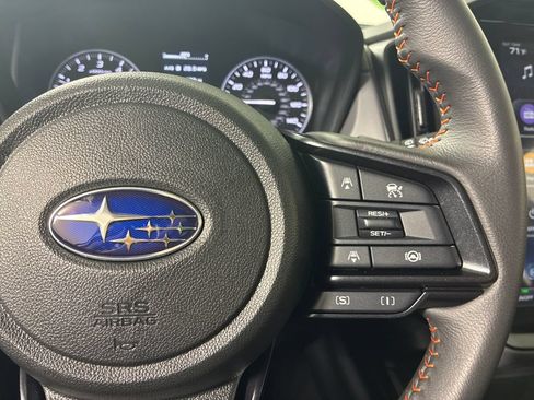 Used 2025 Subaru Crosstrek 2.5i Limited w/ Crosstrek Mirror Package AWD/4WD image 19