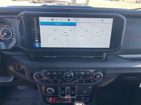 Used 2024 Jeep Wrangler Unlimited Rubicon 392 image 21