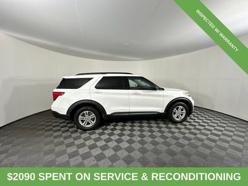 Used 2022 Ford Explorer XLT w/ Equipment Group 202A AWD/4WD image 5