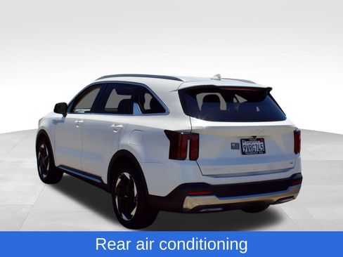 Used 2025 Kia Sorento EX AWD/4WD image 6
