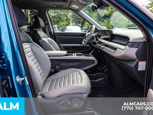 Used 2024 Kia EV9 Land AWD/4WD image 22