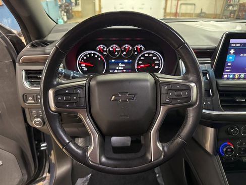 Used 2021 Chevrolet Suburban Z71 image 24