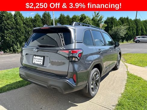 New 2026 Subaru Forester Premium AWD/4WD image 3