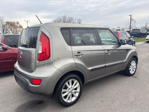 Used 2013 Kia Soul + image 5