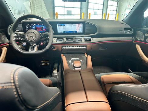 Used 2026 Mercedes-Benz GLE 53 AMG 4MATIC image 6