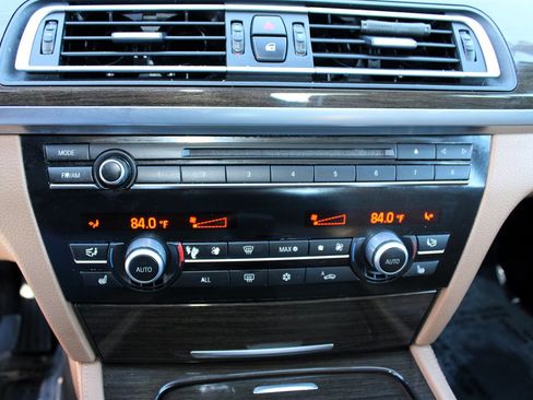 Used 2012 BMW 740i image 24