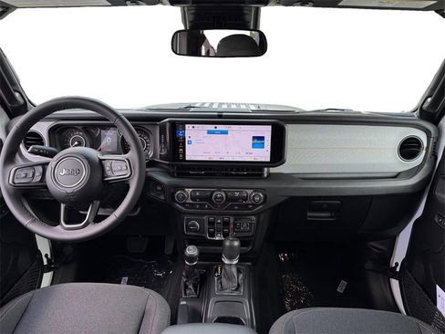 New 2025 Jeep Gladiator Sport image 10