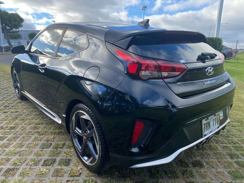 Used 2019 Hyundai Veloster Turbo FWD image 5
