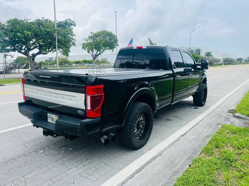 Used 2017 Ford F350 Lariat w/ Lariat Ultimate Package AWD/4WD image 5