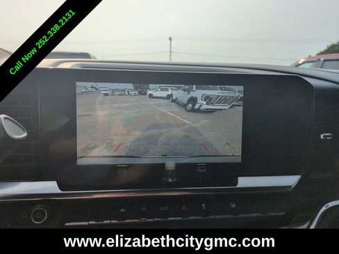 Used 2024 Chevrolet Silverado 1500 LT AWD/4WD image 12