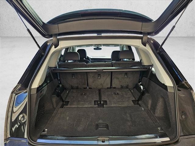 Certified 2023 Audi Q7 2.0T Premium w/ Convenience Package AWD/4WD image 18