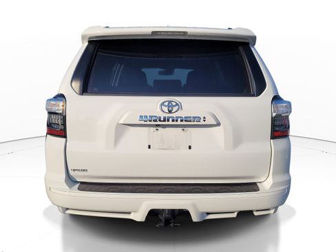 Used 2023 Toyota 4Runner TRD Sport w/ Technology Package image 6