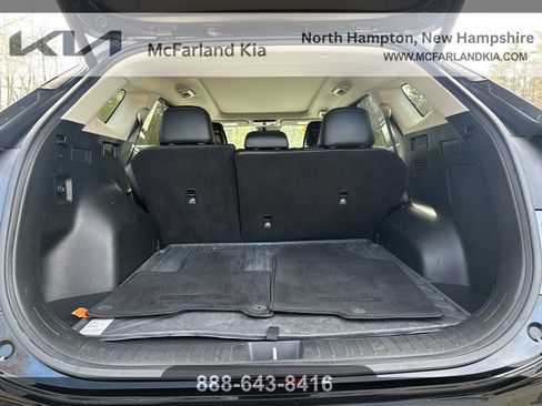 Used 2023 Kia Sportage SX image 16