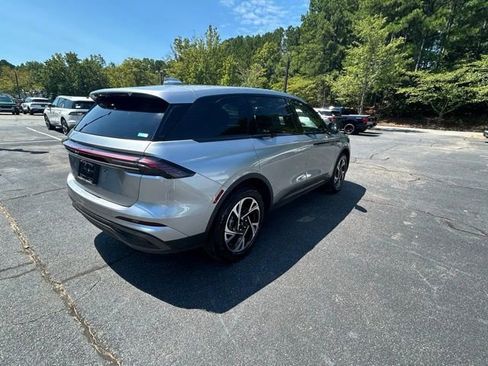 New 2025 Lincoln Nautilus Premier w/ Equipment Group 102A image 24