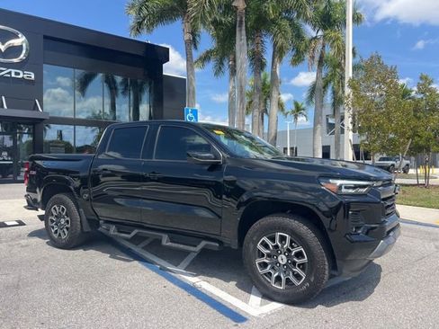 Used 2024 Chevrolet Colorado Z71 w/ Z71 Convenience Package 2 image 7