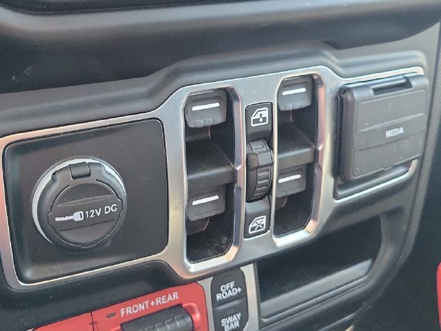 Used 2021 Jeep Gladiator Rubicon AWD/4WD image 29