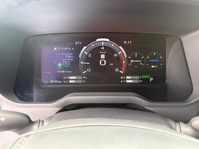 Used 2025 Toyota Sequoia Limited w/ Tow Technology Package AWD/4WD image 16