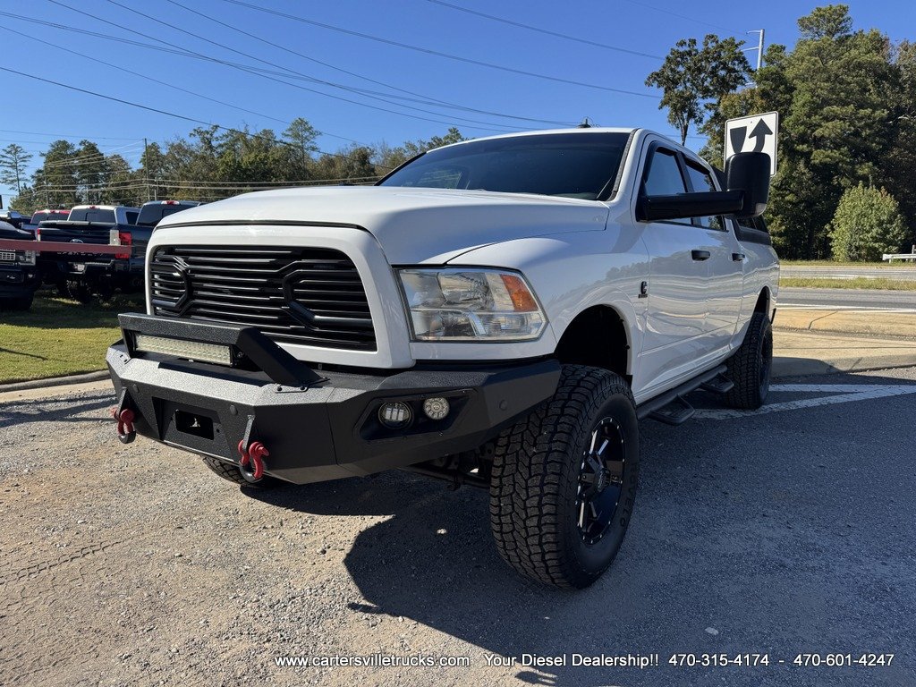 Used 2017 RAM 3500 SLT AWD/4WD image 3