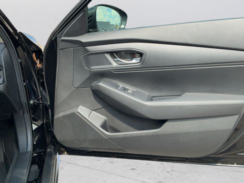 Used 2025 Honda Accord LX image 22