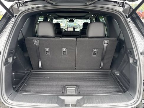 Used 2026 Honda Pilot Black Edition image 15