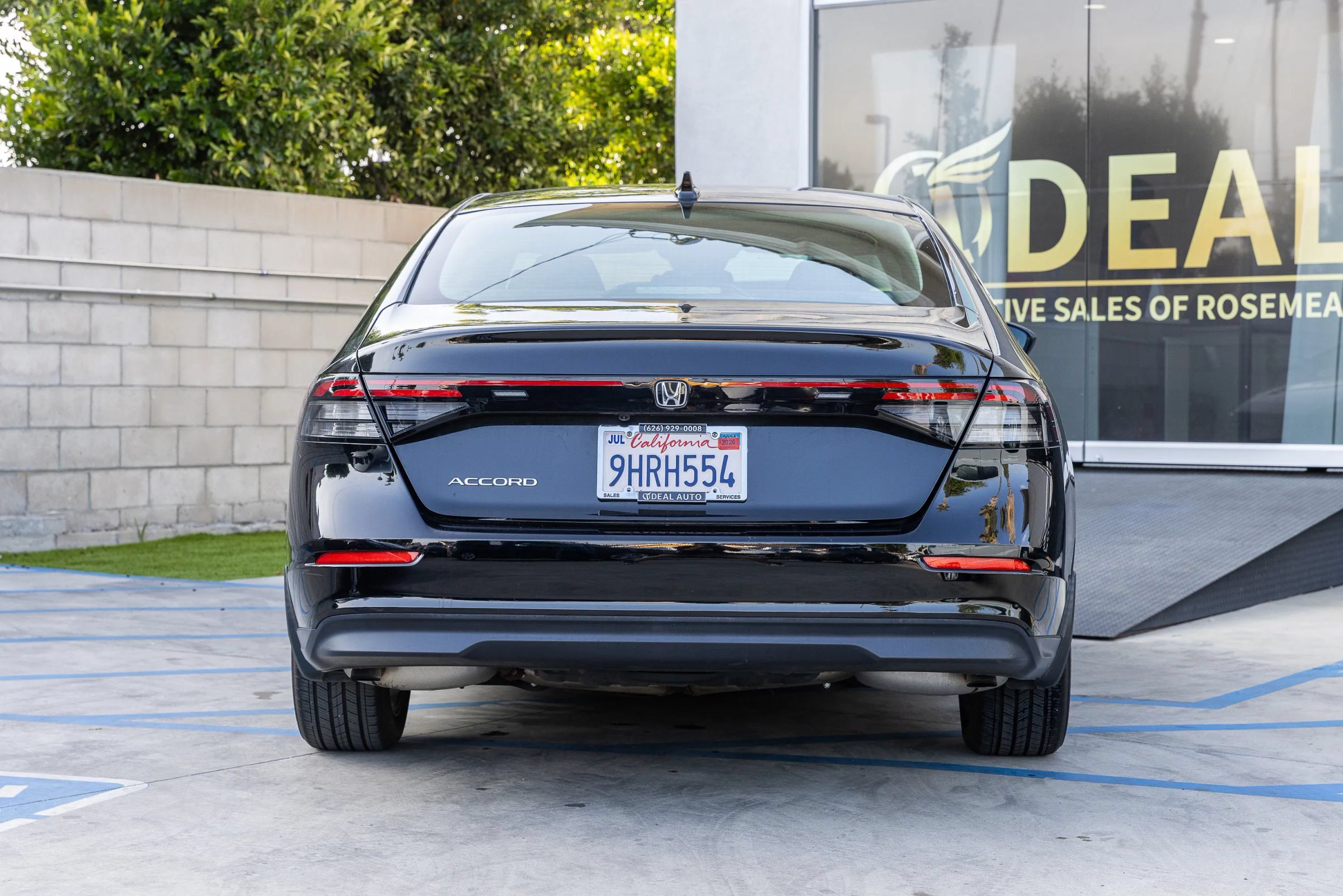 Used 2023 Honda Accord EX image 12