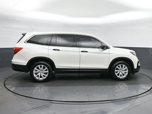 Used 2019 Honda Pilot LX image 8