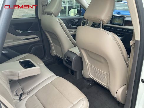 Used 2022 Lincoln Corsair Reserve w/ Elements Package image 54