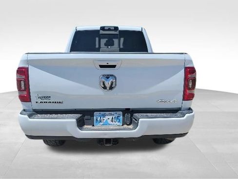 Used 2022 RAM 2500 Laramie AWD/4WD image 4