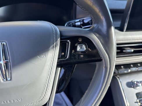 Used 2020 Lincoln Aviator Reserve w/ Equipment Group 202A image 17