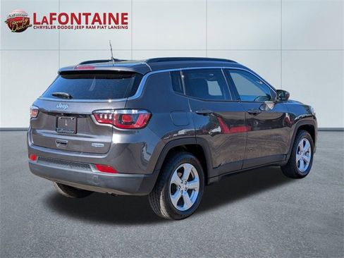 Used 2019 Jeep Compass Latitude image 5