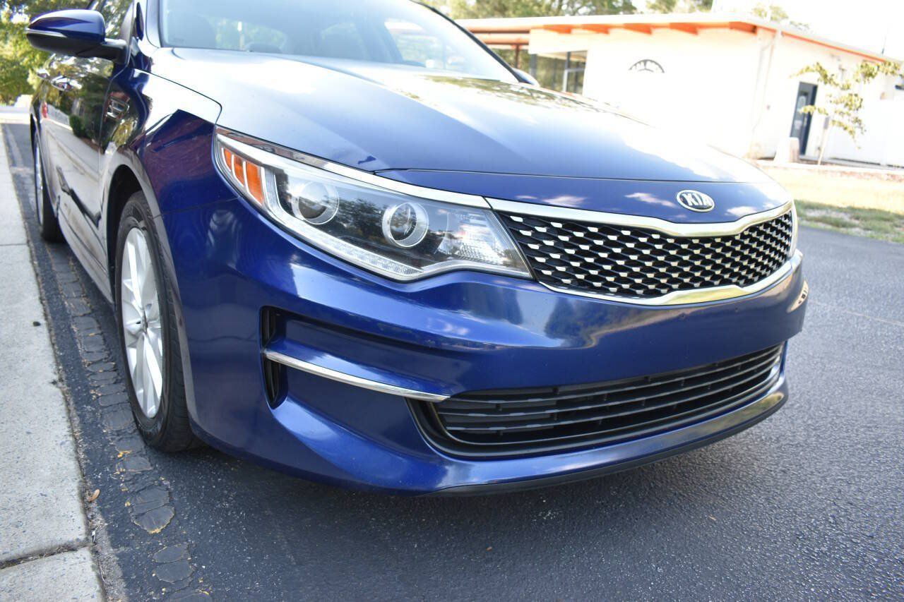 Used 2016 Kia Optima EX w/ Premium Package FWD image 41