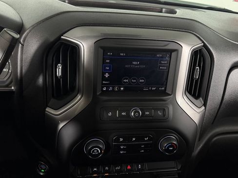 Used 2025 Chevrolet Silverado 1500 Custom AWD/4WD image 20