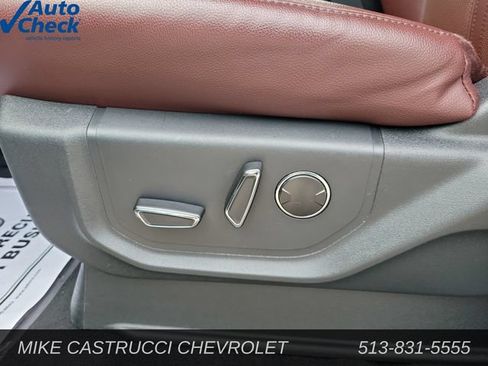 Used 2024 Ford Expedition Limited AWD/4WD image 19