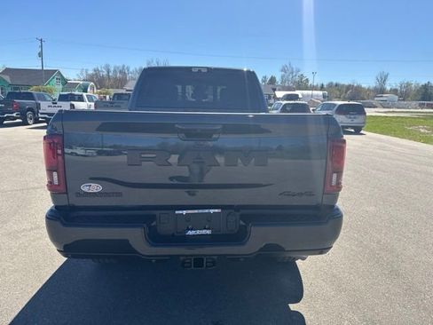 New 2026 RAM 2500 Laramie w/ Night Edition AWD/4WD image 4