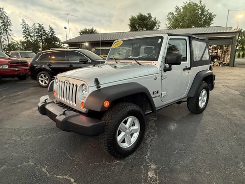 Used 2008 Jeep Wrangler X image 1
