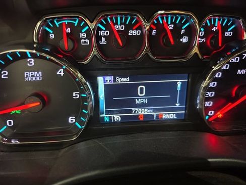 Used 2018 Chevrolet Silverado 1500 LTZ w/ Sport Package AWD/4WD image 6