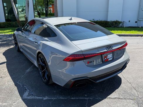 Used 2024 Audi RS 7 Performance image 15