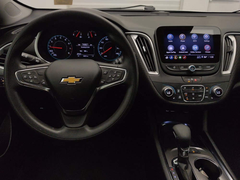 Used 2025 Chevrolet Malibu LT FWD image 22