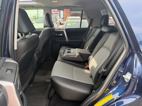 Used 2017 Toyota 4Runner SR5 Premium AWD/4WD image 14