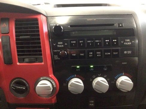 Used 2012 Toyota Tundra 4x4 CrewMax w/ Tow Pkg image 15